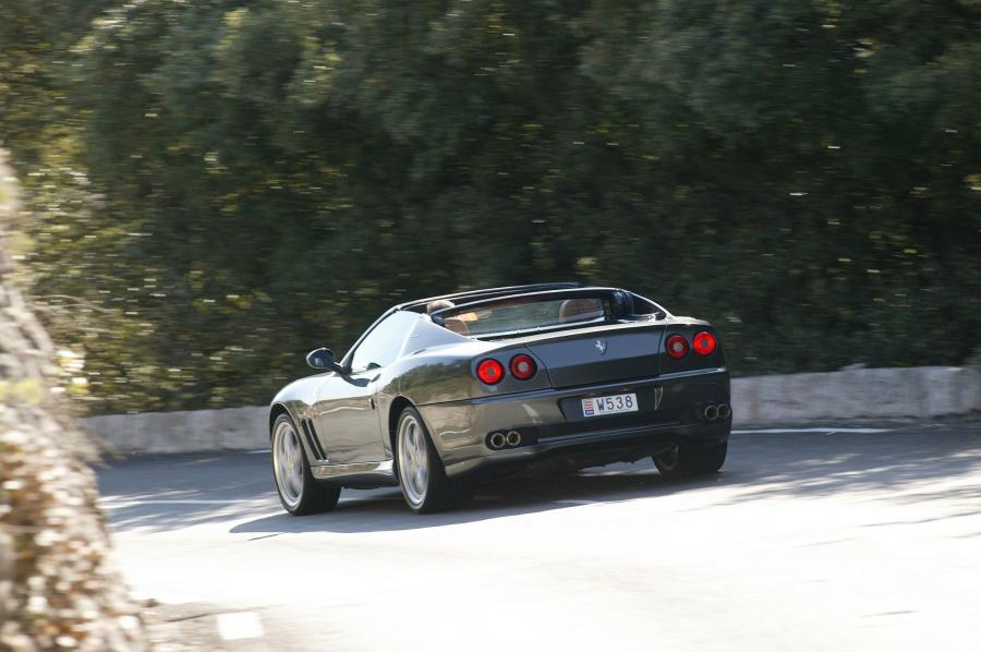  Ferrari 575 Superamerica 2005 года  (US) (фото 32 из 61)